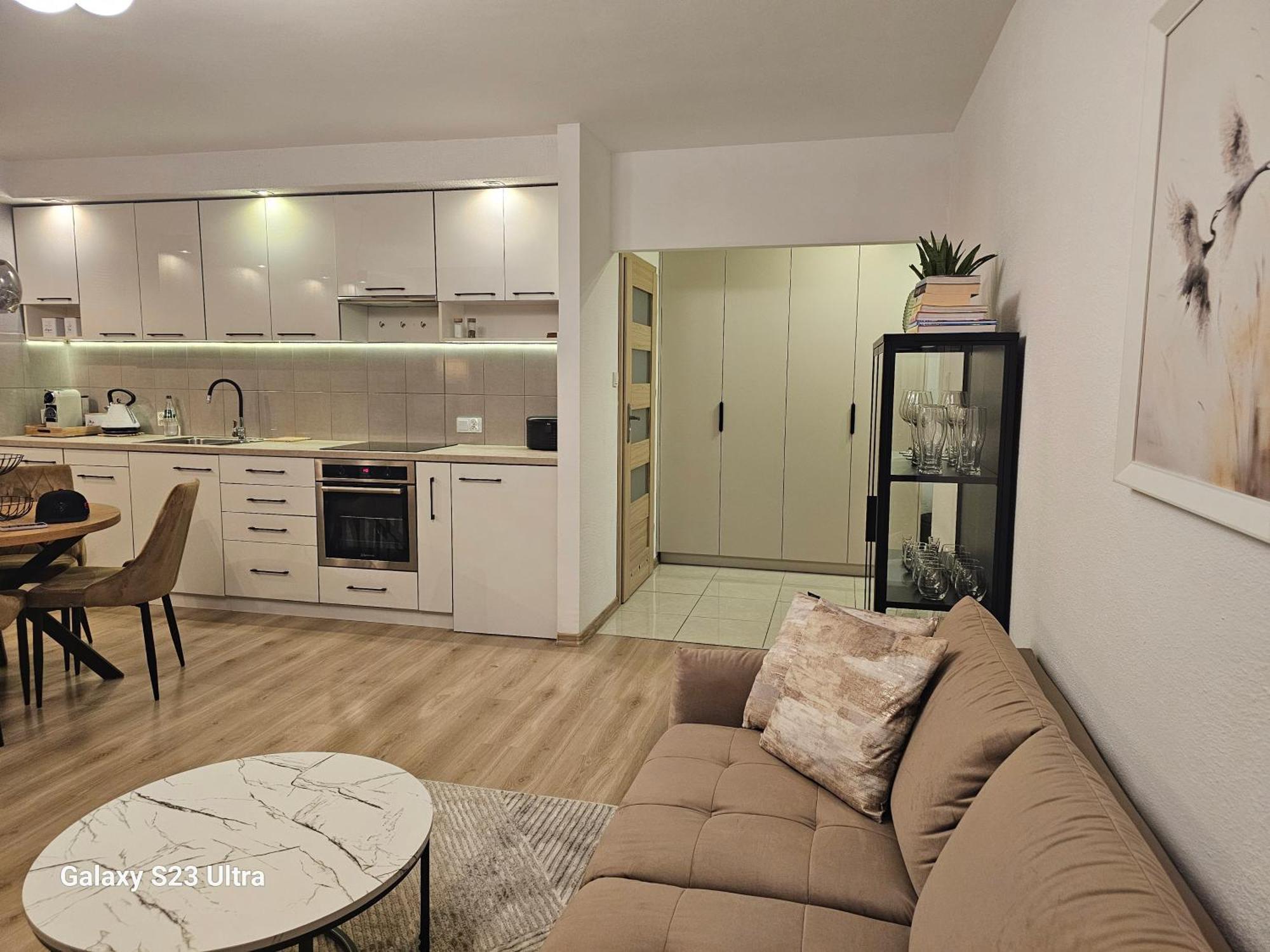 Apartament W Centrum Z Widokiem Na Jeziorko Kętrzyn Zewnętrze zdjęcie